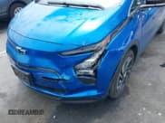 ✅ 2023 Chevrolet Bolt EV 2LT • VIN: 1G1FX6S0XP4160615 • Lot: 42046368. Wystawiony na IAAI z przebiegiem 7 908 mil. Bezpłatny archiwum sprzedaży aukcyjnych z USA i szczegółowy raport historii pojazdu na DreamBid. Zdjęcie 6.