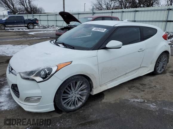 ✅ 2013 Hyundai Veloster RE:MIX • VIN: KMHTC6AD4DU136196 • Лот: 46054925. Опубликован ранее на Copart с пробегом 121 487 миль. Бесплатный доступ к архиву аукционных продаж из США и подробный отчёт об истории автомобиля на DreamBid. Изображение 1.