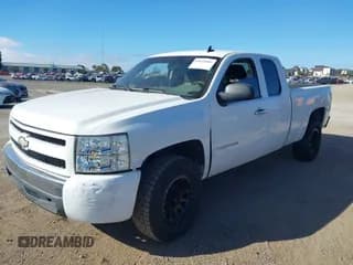 ✅ 2008 Chevrolet Silverado 1500 Work Truck • VIN: 1GCEC19X58Z302619 • Lot: 43652803. Listed on IAAI with 227,374 mi. Free auction sales archive from the USA and detailed vehicle history report at DreamBid. Image 6.