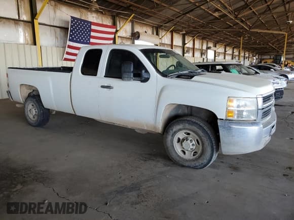 ✅ 2010 Chevrolet Silverado 1500 • VIN: 1GC5CVBG3AZ220914 • Лот: 58225265. Опубликован ранее на Copart с пробегом 333 231 миль. Бесплатный доступ к архиву аукционных продаж из США и подробный отчёт об истории автомобиля на DreamBid. Изображение 4.