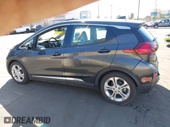 ✅ 2020 Chevrolet Bolt EV LT • VIN: 1G1FY6S05L4135290 • Lot: 41598059. Wystawiony na IAAI z przebiegiem 46 938 mil. Bezpłatny archiwum sprzedaży aukcyjnych z USA i szczegółowy raport historii pojazdu na DreamBid. Zdjęcie 14.