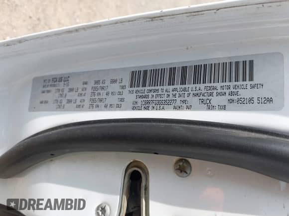 2016 Ram 1500 Express with VIN 1C6RR7FG3GS352277, listed as a IAAI auction lot 42119168 with 140,449 mi miles and . Bid and sale history available at DreamBid. Image 9.