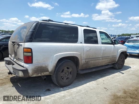 ✅ 2005 Chevrolet Suburban Z71 • VIN: 3GNFK16ZX5G229280 • Лот: 56664435. Опубликован ранее на Copart с пробегом 263 629 миль. Бесплатный доступ к архиву аукционных продаж из США и подробный отчёт об истории автомобиля на DreamBid. Изображение 3.
