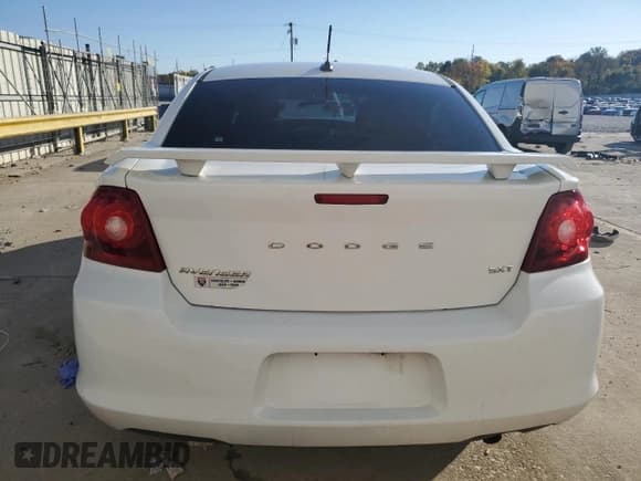 ✅ 2012 Dodge Avenger SXT • VIN: 1C3CDZCB3CN312103 • Lot: 77386814. Wystawiony na Copart z przebiegiem 129 277 mil. Bezpłatny archiwum sprzedaży aukcyjnych z USA i szczegółowy raport historii pojazdu na DreamBid. Zdjęcie 6.