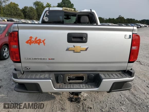 ✅ 2017 Chevrolet Colorado 4WD Z71 • VIN: 1GCGTDEN6H1182505 • Лот: 70742704. Опубликован ранее на Copart с пробегом 120 551 миль. Бесплатный доступ к архиву аукционных продаж из США и подробный отчёт об истории автомобиля на DreamBid. Изображение 6.