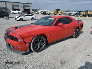 2019 Dodge Challenger R/T z VIN 2C3CDZBT9KH573639, wystawiony jako Copart lot #52799105 z przebiegiem 93 108 mil mil oraz Szkoda całkowita • Salvage title. Historia ofert i sprzedaży dostępna na DreamBid. Obrazek 1.