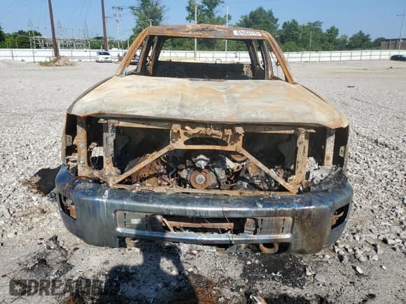 ✅ 2015 Chevrolet Silverado 2500HD LT • VIN: 1GC1KVE80FF104102 • Лот: 61553115. Опубликован ранее на Copart с пробегом Не указан. Бесплатный доступ к архиву аукционных продаж из США и подробный отчёт об истории автомобиля на DreamBid. Изображение 5.
