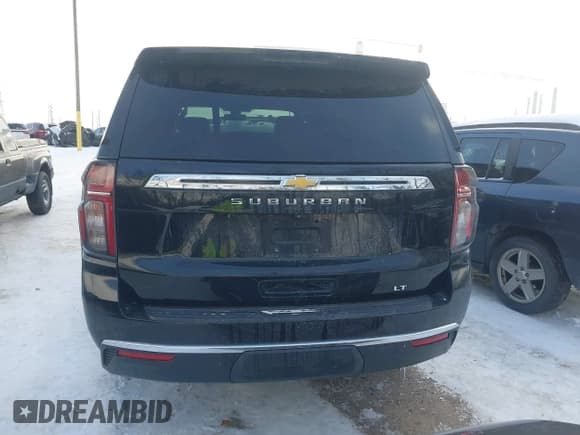 ✅ 2021 Chevrolet Suburban LT • VIN: 1GNSKCKD3MR266318 • Lot: 41333545. Wystawiony na IAAI z przebiegiem 125 032 mil. Bezpłatny archiwum sprzedaży aukcyjnych z USA i szczegółowy raport historii pojazdu na DreamBid. Zdjęcie 16.