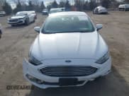 ✅ 2017 Ford Fusion SE • VIN: 3FA6P0H70HR301537 • Lot: 43724283. Wystawiony na IAAI z przebiegiem 97 611 mil. Bezpłatny archiwum sprzedaży aukcyjnych z USA i szczegółowy raport historii pojazdu na DreamBid. Zdjęcie 12.