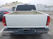 ✅ 2005 Chevrolet Silverado 1500 LS • VIN: 2GCEC13T751105560 • Lot: 43466069. Listed on IAAI with 210,624 mi. Free auction sales archive from the USA and detailed vehicle history report at DreamBid. Image 17.