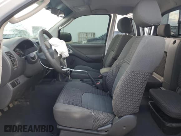 ✅ 2008 Nissan Frontier SE • VIN: 1N6AD06W98C410498 • Лот: 86183935. Опубликован ранее на Copart с пробегом Не указан. Бесплатный доступ к архиву аукционных продаж из США и подробный отчёт об истории автомобиля на DreamBid. Изображение 7.