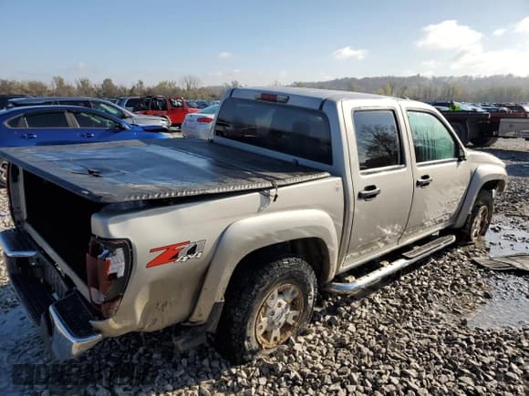 ✅ 2004 Chevrolet Colorado 1SE LS Z71 • VIN: 1GCDT136948190953 • Лот: 80951924. Опубликован ранее на Copart с пробегом 173 556 миль. Бесплатный доступ к архиву аукционных продаж из США и подробный отчёт об истории автомобиля на DreamBid. Изображение 3.