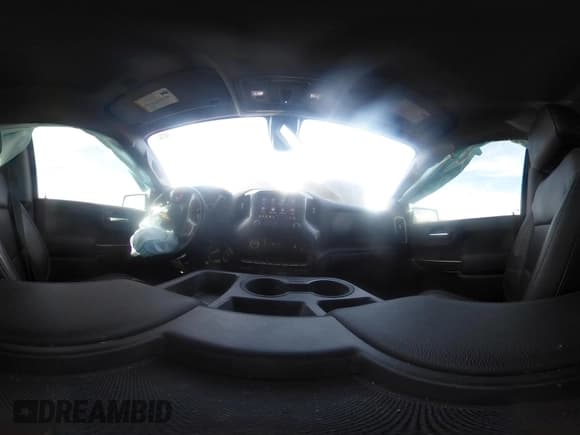 ✅ 2019 Chevrolet Silverado 1500 LT • VIN: 3GCPYDEK8KG116134 • Lot: 41815843. Wystawiony na IAAI z przebiegiem 116 756 mil. Bezpłatny archiwum sprzedaży aukcyjnych z USA i szczegółowy raport historii pojazdu na DreamBid. Zdjęcie 18.