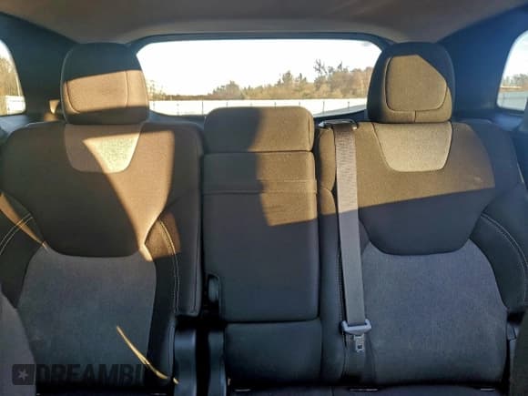 ✅ 2014 Jeep Cherokee Latitude • VIN: 1C4PJMCB3EW224531 • Lot: 94262385. Wystawiony na Copart z przebiegiem 141 553 mil. Bezpłatny archiwum sprzedaży aukcyjnych z USA i szczegółowy raport historii pojazdu na DreamBid. Zdjęcie 10.