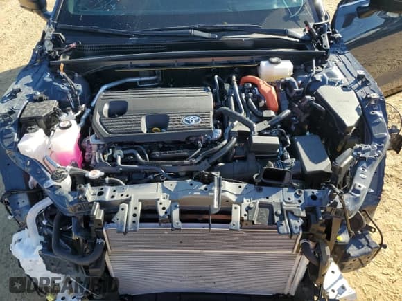 ✅ 2025 Toyota Crown XLE • VIN: JTDACAAJXS3021383 • Lot: 91985765. Listed on Copart with 3,768 mi. Free auction sales archive from the USA and detailed vehicle history report at DreamBid. Image 12.