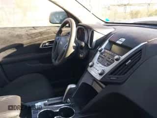 2015 Chevrolet Equinox LS z VIN 2GNFLEEK3F6233645, wystawiony jako IAAI lot #43382973 z przebiegiem 91 189 mil mil oraz . Historia ofert i sprzedaży dostępna na DreamBid. Obrazek 5.