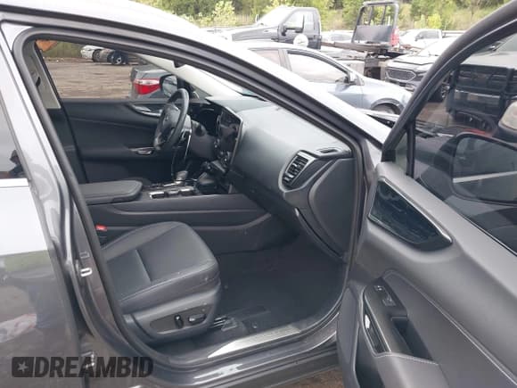 ✅ 2025 Lexus NX 350h Premium • VIN: JTJGKCEZ2S5035305 • Lot: 43083544. Wystawiony na IAAI z przebiegiem 9 577 mil. Bezpłatny archiwum sprzedaży aukcyjnych z USA i szczegółowy raport historii pojazdu na DreamBid. Zdjęcie 5.