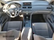 ✅ 2009 Honda Accord LX-P • VIN: 1HGCP26469A001919 • Lot: 92820515. Listed on Copart with 127,718 mi. Free auction sales archive from the USA and detailed vehicle history report at DreamBid. Image 8.