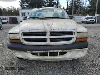 ✅ 1999 Dodge Dakota SLT • VIN: 1B7FL26X6XS298294 • Lot: 49541455. Wystawiony na Copart z przebiegiem 88 457 mil. Bezpłatny archiwum sprzedaży aukcyjnych z USA i szczegółowy raport historii pojazdu na DreamBid. Zdjęcie 5.