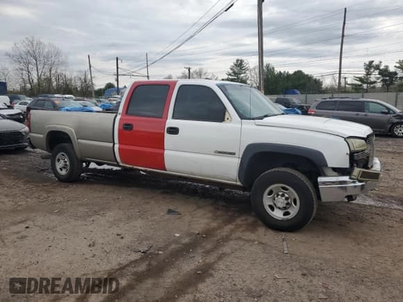 ✅ 2003 Chevrolet Silverado 1500 • VIN: 1GBHC23U73F173377 • Лот: 53089735. Опубликован ранее на Copart с пробегом 183 818 миль. Бесплатный доступ к архиву аукционных продаж из США и подробный отчёт об истории автомобиля на DreamBid. Изображение 4.