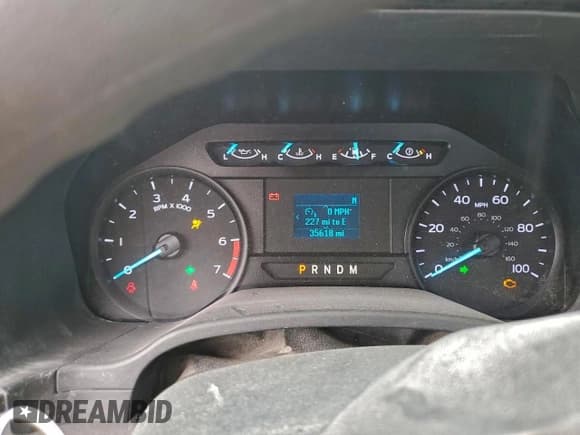 ✅ 2022 Ford F-350 XL • VIN: 1FTRF3B63NEC95484 • Лот: 95909855. Опубликован ранее на Copart с пробегом 35 618 миль. Бесплатный доступ к архиву аукционных продаж из США и подробный отчёт об истории автомобиля на DreamBid. Изображение 9.