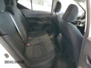 ✅ 2023 Nissan Kicks SV • VIN: 3N1CP5CV3PL566568 • Лот: 84063295. Опубликован ранее на Copart с пробегом 32 797 миль. Бесплатный доступ к архиву аукционных продаж из США и подробный отчёт об истории автомобиля на DreamBid. Изображение 11.