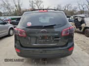 ✅ 2012 Hyundai Santa Fe GLS • VIN: 5XYZG3AB0CG131707 • Лот: 92321125. Опубликован ранее на Copart с пробегом 236 566 миль. Бесплатный доступ к архиву аукционных продаж из США и подробный отчёт об истории автомобиля на DreamBid. Изображение 6.
