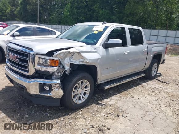 ✅ 2015 GMC Sierra 1500 SLE • VIN: 3GTP1UEH1FG329330 • Лот: 42669010. Опубликован ранее на IAAI с пробегом 133 102 миль. Бесплатный доступ к архиву аукционных продаж из США и подробный отчёт об истории автомобиля на DreamBid. Изображение 18.