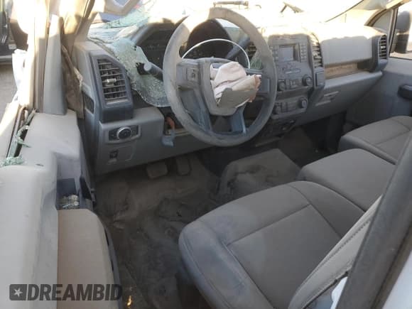 ✅ 2017 Ford F-150 XL • VIN: 1FTMF1C80HKC93051 • Lot: 59186994. Listed on Copart with 67,348 mi. Free auction sales archive from the USA and detailed vehicle history report at DreamBid. Image 8.