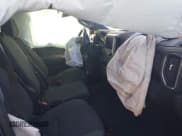 ✅ 2019 Chevrolet Silverado 1500 LT • VIN: 1GCUYDED4KZ136983 • Lot: 43057619. Wystawiony na IAAI z przebiegiem 91 824 mil. Bezpłatny archiwum sprzedaży aukcyjnych z USA i szczegółowy raport historii pojazdu na DreamBid. Zdjęcie 5.