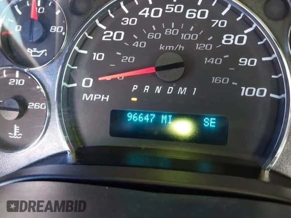 ✅ 2020 Chevrolet Express Passenger LT • VIN: 1GAZGPFG4L1209801 • Lot: 40992985. Listed on IAAI with 96,647 mi. Free auction sales archive from the USA and detailed vehicle history report at DreamBid. Image 15.