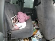 ✅ 2001 Chevrolet Silverado 2500HD LS • VIN: 1GCHK29U71E247907 • Лот: 54567435. Опубликован ранее на Copart с пробегом Не указан. Бесплатный доступ к архиву аукционных продаж из США и подробный отчёт об истории автомобиля на DreamBid. Изображение 10.