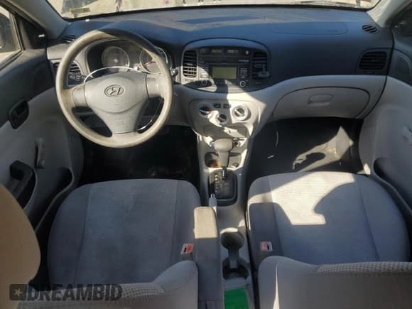 ✅ 2009 Hyundai Accent Auto GLS • VIN: KMHCN46C09U296808 • Лот: 54756365. Опубликован ранее на Copart с пробегом 104 820 миль. Бесплатный доступ к архиву аукционных продаж из США и подробный отчёт об истории автомобиля на DreamBid. Изображение 8.