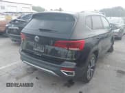 ✅ 2024 Volkswagen Taos SE • VIN: 3VVSX7B2XRM020912 • Lot: 43007740. Listed on IAAI with 39,660 mi. Free auction sales archive from the USA and detailed vehicle history report at DreamBid. Image 4.