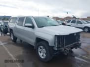 ✅ 2018 Chevrolet Silverado 1500 LT • VIN: 3GCUKREC0JG351992 • Lot: 43759763. Wystawiony na IAAI z przebiegiem 108 852 mil. Bezpłatny archiwum sprzedaży aukcyjnych z USA i szczegółowy raport historii pojazdu na DreamBid. Zdjęcie 1.