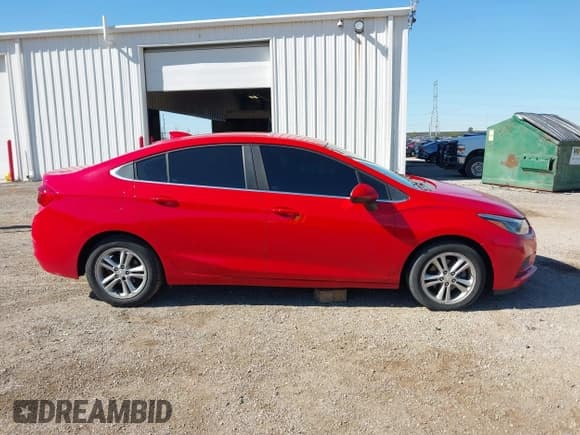 ✅ 2017 Chevrolet Cruze LT • VIN: 1G1BE5SM2H7169813 • Lot: 43421156. Listed on IAAI with 94,386 mi. Free auction sales archive from the USA and detailed vehicle history report at DreamBid. Image 13.