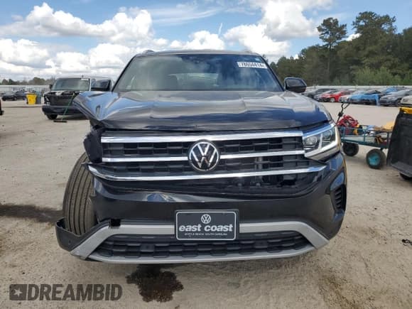 ✅ 2023 Volkswagen Atlas SE • VIN: 1V2WC2CA6PC213446 • Lot: 78654414. Wystawiony na Copart z przebiegiem 49 244 mil. Bezpłatny archiwum sprzedaży aukcyjnych z USA i szczegółowy raport historii pojazdu na DreamBid. Zdjęcie 5.