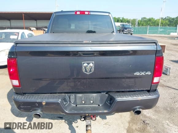 ✅ 2018 Ram 1500 Tradesman • VIN: 1C6RR7FT8JS198590 • Lot: 42712642. Listed on IAAI with 75,284 mi. Free auction sales archive from the USA and detailed vehicle history report at DreamBid. Image 17.