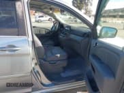 ✅ 2006 Honda Odyssey EX-L • VIN: 5FNRL38766B100177 • Lot: 43842316. Listed on IAAI with 171,506 mi. Free auction sales archive from the USA and detailed vehicle history report at DreamBid. Image 5.