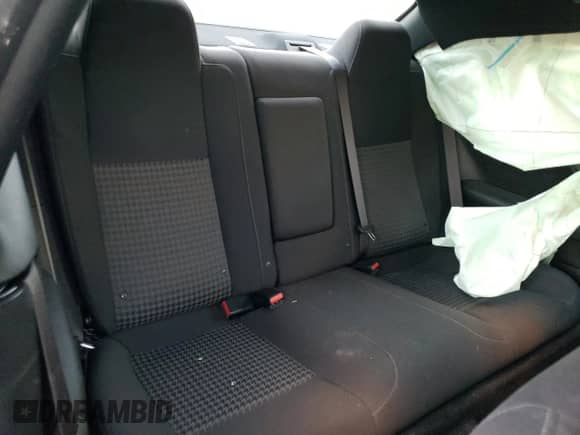 ✅ 2019 Dodge Challenger GT • VIN: 2C3CDZKG5KH690461 • Lot: 65984542. Wystawiony na Copart z przebiegiem 47 377 mil mil. Skorzystaj z bezpłatnego archiwum sprzedaży aukcyjnych z USA i zobacz szczegółowy raport historii pojazdu na DreamBid. Zdjęcie 6.