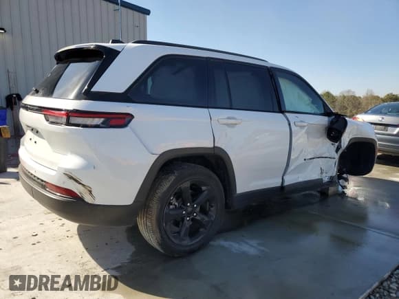 ✅ 2023 Jeep Grand Cherokee Altitude • VIN: 1C4RJGAG3PC571130 • Lot: 49879155. Listed on Copart with 24,563 mi. Free auction sales archive from the USA and detailed vehicle history report at DreamBid. Image 3.