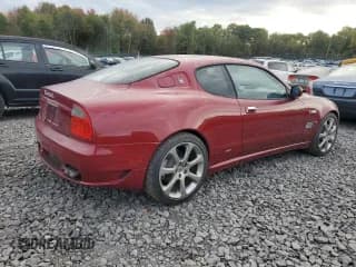 ✅ 2005 Maserati Coupe • VIN: ZAMBC38A550016065 • Lot: 85158965. Wystawiony na Copart z przebiegiem 61 658 mil. Bezpłatny archiwum sprzedaży aukcyjnych z USA i szczegółowy raport historii pojazdu na DreamBid. Zdjęcie 3.