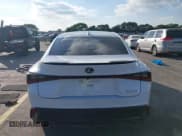 ✅ 2024 Lexus IS 350 F Sport • VIN: JTHBZ1B21R5079910 • Lot: 41457965. Wystawiony na IAAI z przebiegiem 3 537 mil. Bezpłatny archiwum sprzedaży aukcyjnych z USA i szczegółowy raport historii pojazdu na DreamBid. Zdjęcie 16.