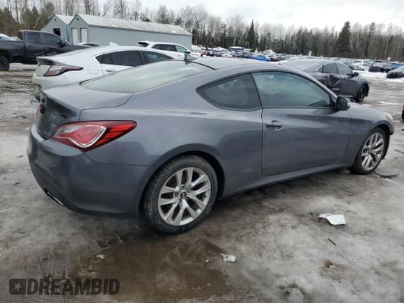 ✅ 2014 Hyundai Genesis Coupe Premium • VIN: KMHHT6KD5EU114715 • Lot: 47294625. Wystawiony na Copart z przebiegiem 180 576 mil. Bezpłatny archiwum sprzedaży aukcyjnych z USA i szczegółowy raport historii pojazdu na DreamBid. Zdjęcie 3.