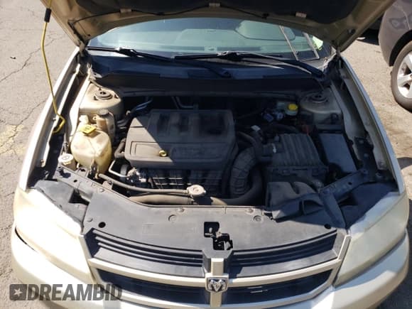 ✅ 2010 Dodge Avenger SXT • VIN: 1B3CC4FB1AN139385 • Лот: 65022134. Опубликован ранее на Copart с пробегом 200 992 миль. Бесплатный доступ к архиву аукционных продаж из США и подробный отчёт об истории автомобиля на DreamBid. Изображение 11.