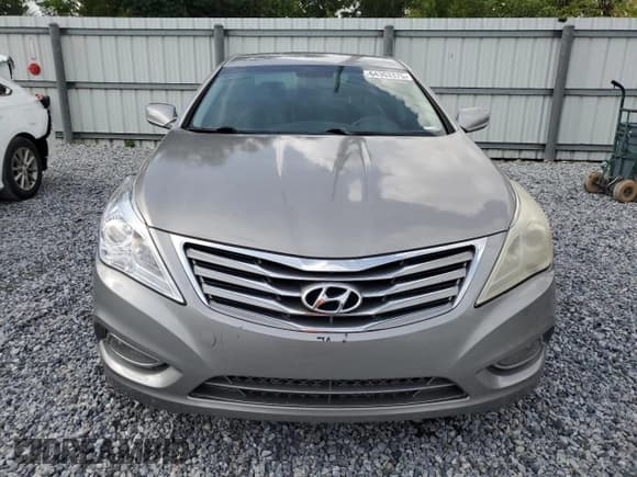 ✅ 2012 Hyundai Azera • VIN: KMHFG4JG7CA178216 • Лот: 64363375. Опубликован ранее на Copart с пробегом 121 847 миль. Бесплатный доступ к архиву аукционных продаж из США и подробный отчёт об истории автомобиля на DreamBid. Изображение 5.