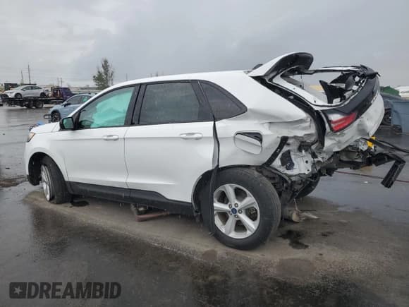 ✅ 2021 Ford Edge SE • VIN: 2FMPK3G9XMBA53805 • Лот: 68190815. Опубликован ранее на Copart с пробегом 61 913 миль. Бесплатный доступ к архиву аукционных продаж из США и подробный отчёт об истории автомобиля на DreamBid. Изображение 2.