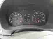 ✅ 2020 Hyundai Accent SE • VIN: 3KPC24A67LE112937 • Lot: 70508744. Wystawiony na Copart z przebiegiem 73 252 mil mil. Skorzystaj z bezpłatnego archiwum sprzedaży aukcyjnych z USA i zobacz szczegółowy raport historii pojazdu na DreamBid. Zdjęcie 9.