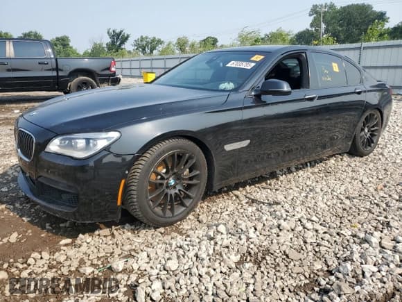 ✅ 2015 BMW 7 Series 750i xDrive • VIN: WBAYB6C56FD225478 • Lot: 67035785. Listed on Copart with 130,037 mi. Free auction sales archive from the USA and detailed vehicle history report at DreamBid. Image 1.