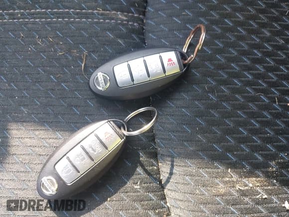 ✅ 2015 Nissan Sentra SV • VIN: 3N1AB7AP1FY289183 • Lot: 42828345. Wystawiony na IAAI z przebiegiem 83 415 mil. Bezpłatny archiwum sprzedaży aukcyjnych z USA i szczegółowy raport historii pojazdu na DreamBid. Zdjęcie 11.